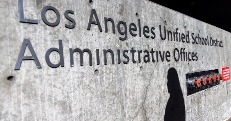 Feds will teach LAUSD students how to stay safe online