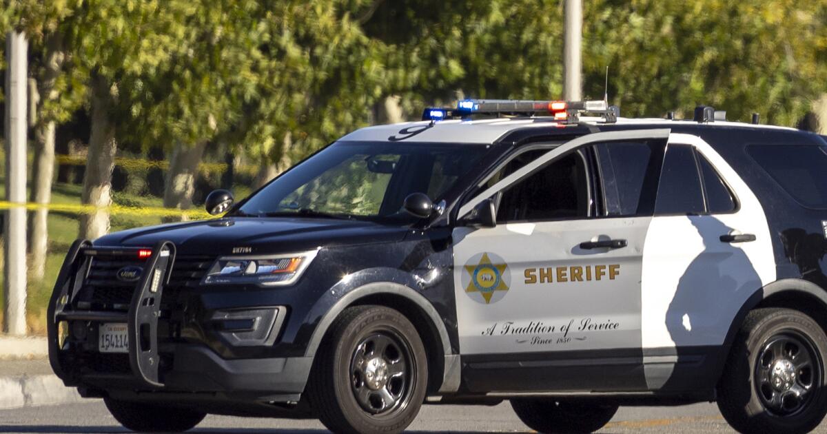 Did sheriff's officials conspire to set up whistleblowing lieutenant?