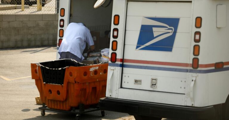 Postal Service worker accused of stealing cash, coins, checks